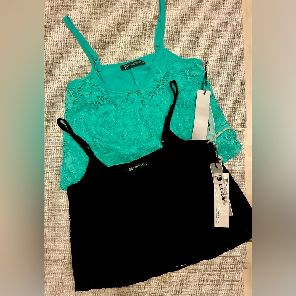 Lot of 2 Sexy loose Crop top size S